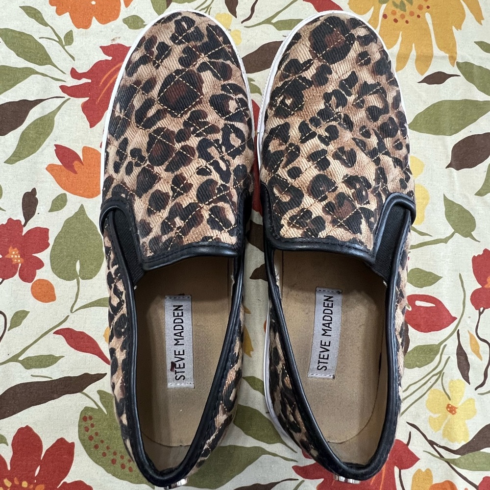 Steve Madden Ecentrcq quilted Slip On‎ Shoes Cheetah Size 8.